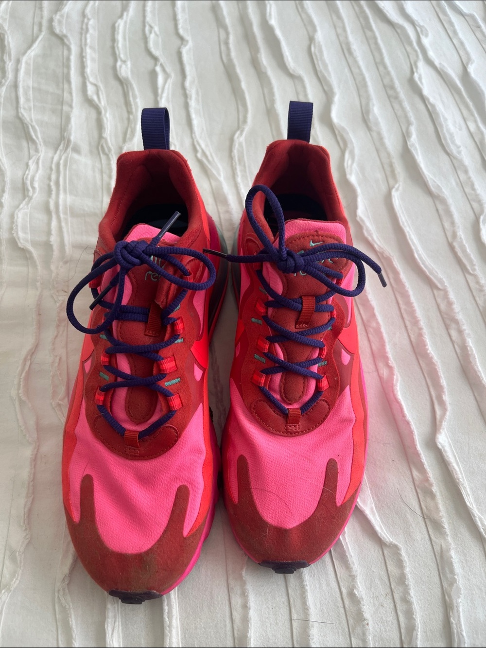 Nike Air Max 270 - Picture 2 of 10